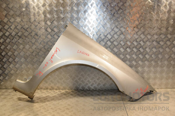 Крило переднє праве 05- Renault Laguna (II) 2001-2007 8200258175 437390 euromotors.com.ua