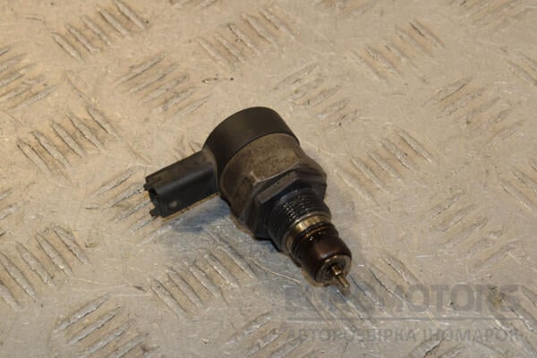 Редукционный клапан Nissan Qashqai 2.0dCi 2007-2014 0281002800 437461 euromotors.com.ua