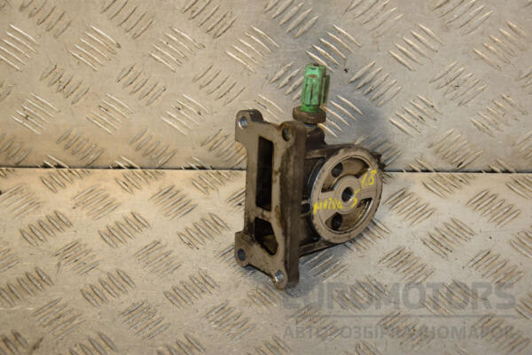 Кронштейн масляного фільтра Mazda 5 1.8 16V 2005-2010 L311S5209 437582 euromotors.com.ua