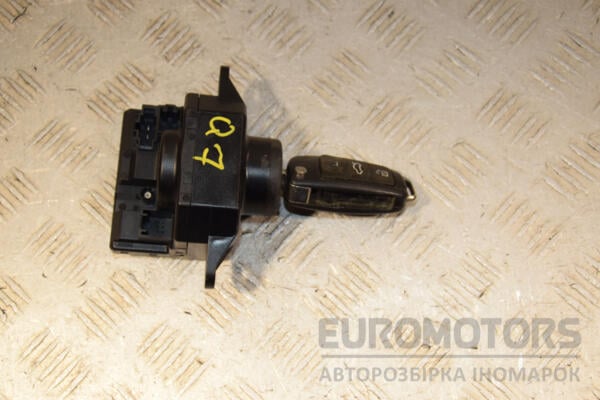 Замок зажигания в сборе ключ Audi Q7 (4L) 2005-2015 4F0909131E 437869 euromotors.com.ua