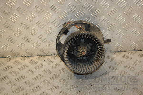 Моторчик печки VW Touran 2003-2010 1K1820015F 438033 euromotors.com.ua