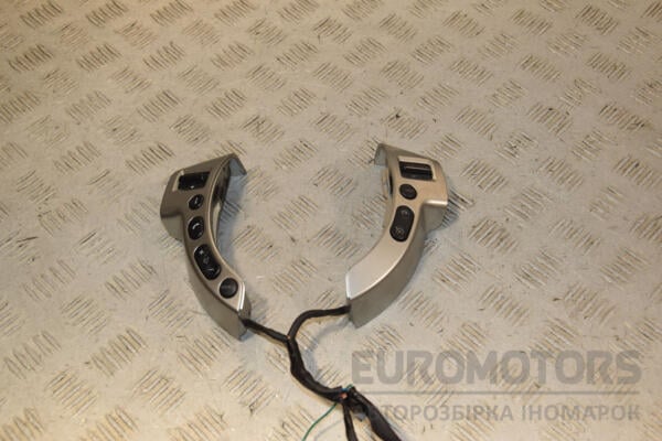 Кнопки руля Nissan Qashqai 2007-2014 25550BR01B 438259 euromotors.com.ua