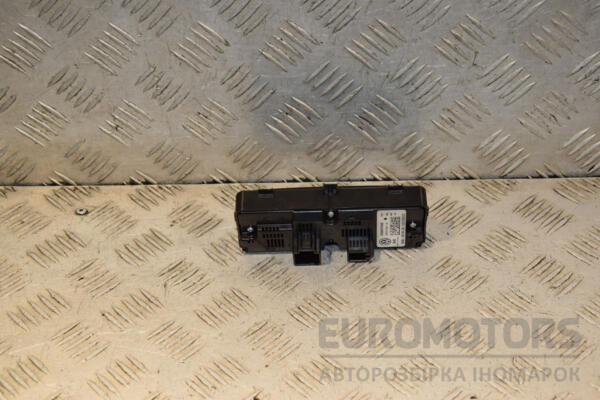Блок управління пічкою клімат задній VW Passat (B8) 2015 3G0907049D 438274 - 2