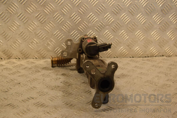 Клапан EGR электрический Volvo V70 2.4td D5 2001-2006 53411462 438610 - 2
