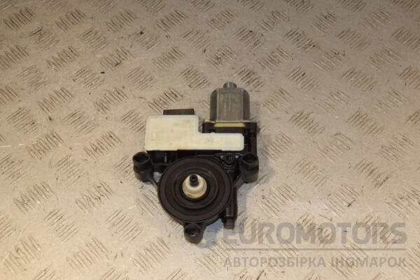 Моторчик стеклоподъемника задний правый Seat Ateca 2016 5Q0959812E 438887 - 2
