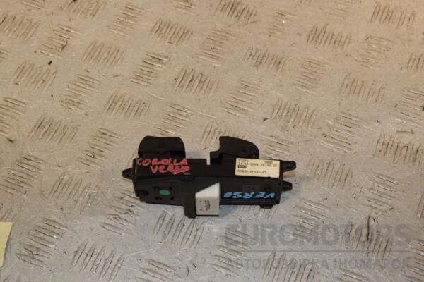 Блок управління склопідйомниками передній лівий Toyota Corolla Verso 2004-2009 848200F040 438922 - 2