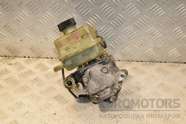 Насос гидроусилителя руля (ГУР) Mazda 5 2.0di 2005-2010 CC3032650E 439324 - 2