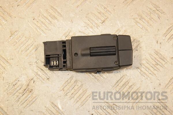 Підрульовий перемикач магнітоли Renault Duster 2010 8200009040 440803 - 2