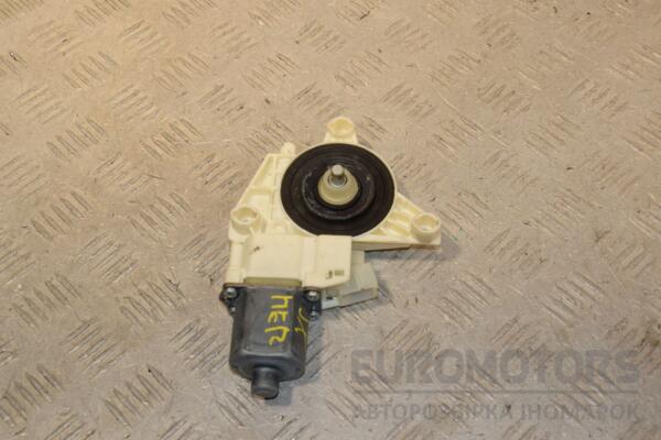 Моторчик склопідіймача передній лівий Mercedes B-class (W246) 2012 A2469065100 440920 - 2