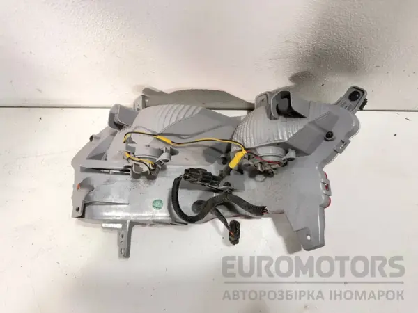 Права задня протитуманна фара Kia Sportage 1.6t 2015 92304E it-16867 Бензин - 3