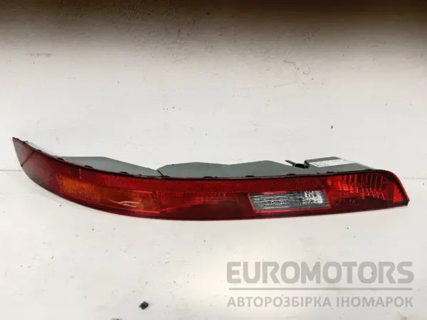 Правая задняя противотуманная фара Audi Q3 2.0tdi 2012 8U0945096D it-16871 Дизель euromotors.com.ua