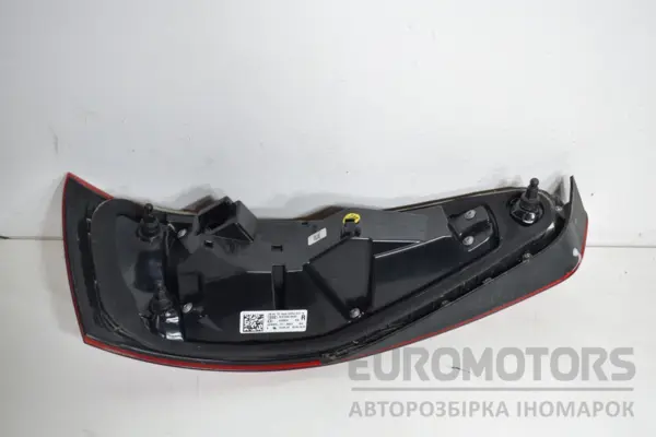 Правий світлодіодний задній ліхтар Audi Q3 2.0tdi 2012 8U0945094N it-16911 Дизель - 2