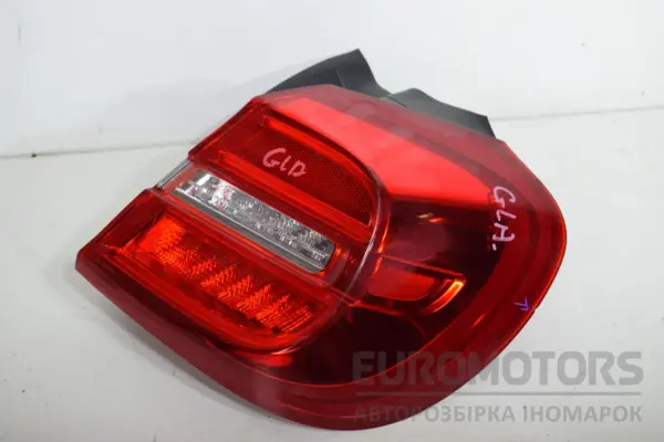 Правый светодиодный задний фонарь Mercedes GLA-Class 2.2 CDI (X156) 2013 A1569062058 it-16913 Дизель euromotors.com.ua