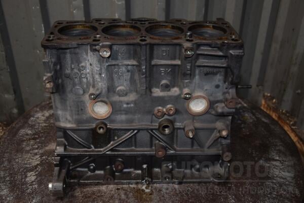 Блок двигателя VW Jetta 1.6tdi 2006-2011 03L021BK 441467 - 3