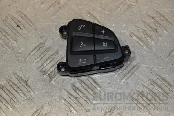 Кнопки руля правые Mercedes GLA-Class (X156) 2013 A0999050700 441801 euromotors.com.ua