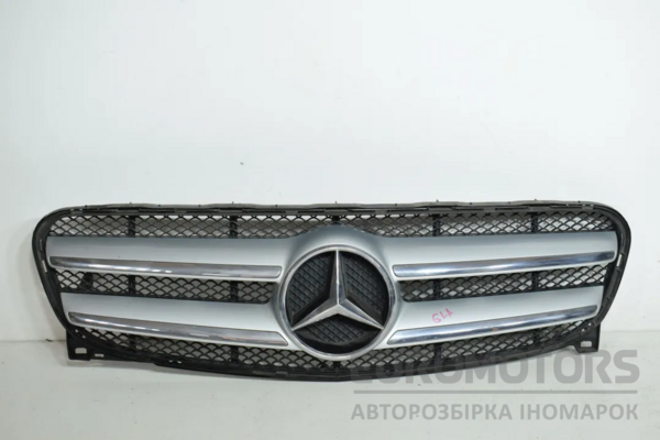 Решетка радиатора Mercedes GLA-Class 2.2 CDI (X156) 2013 A1568880460 it-16918 Дизель euromotors.com.ua