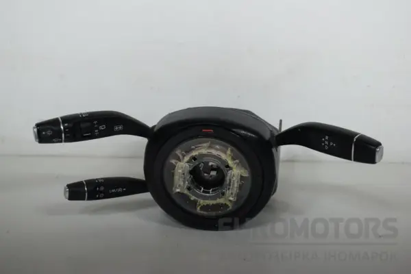 Переключатель на рулевой колонке Mercedes GLA-Class 2.2 CDI (X156) 2013 A2469000718 it-16927 Дизель euromotors.com.ua