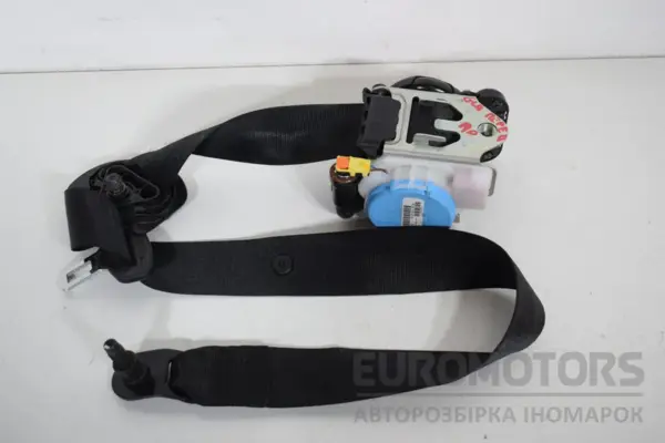Передний правый ремень безопасности Mercedes GLA-Class 2.2 CDI (X156) 2013 A1768600285 it-16934 Дизель euromotors.com.ua