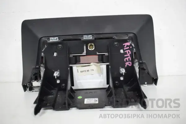 Дисплей автомобільної магнітоли з підтримкою CD/DVD/GPS/навігатора Peugeot Rifter 1.5 BlueHDi 2018 98345773ZD it-16945 Дизель - 3
