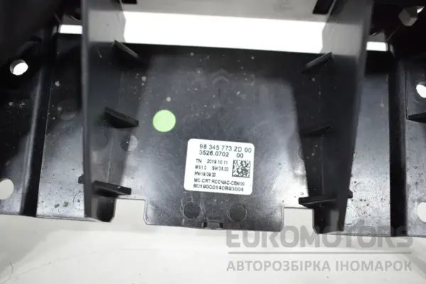 Дисплей автомобільної магнітоли з підтримкою CD/DVD/GPS/навігатора Peugeot Rifter 1.5 BlueHDi 2018 98345773ZD it-16945 Дизель - 4