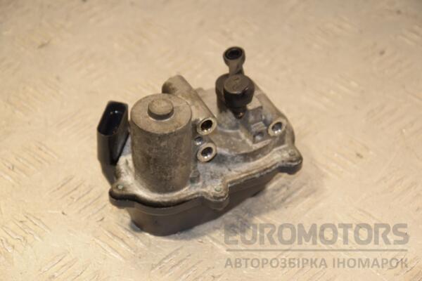 Механизм изменения длины впускного коллектора Audi A4 2.0tdi (B8) 2007-2015 03L129086 443294 - 2