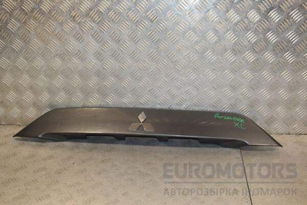 Накладка крышки багажника Mitsubishi Outlander XL 2006-2012 5817A022 443471 euromotors.com.ua