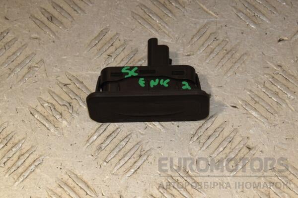 Кнопка открывания крышки багажника наружная Renault Scenic (III) 2009-2015 8200076256 443654 euromotors.com.ua