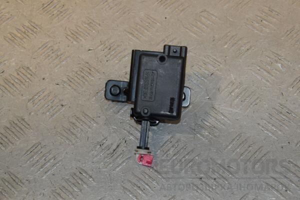Активатор замка кришки багажника Renault Sandero 2007-2013 8200754083 443958 - 2