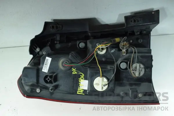 Правий світлодіодний задній ліхтар SsangYong Rexton 2.0 Xdi 2012-2017 83602-08C00 it-17046 Дизель - 2