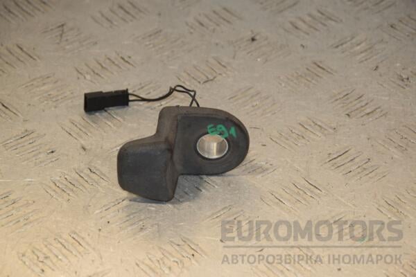 Кнопка открывания стекла крышки багажника BMW 3 (E90/E91) 2005-2013 9187013 444137 euromotors.com.ua