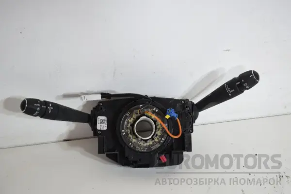 Подрулевой переключатель Peugeot 308 1.6 hdi (T9) 2013-2021 98154546ZD it-17114 Дизель - 2