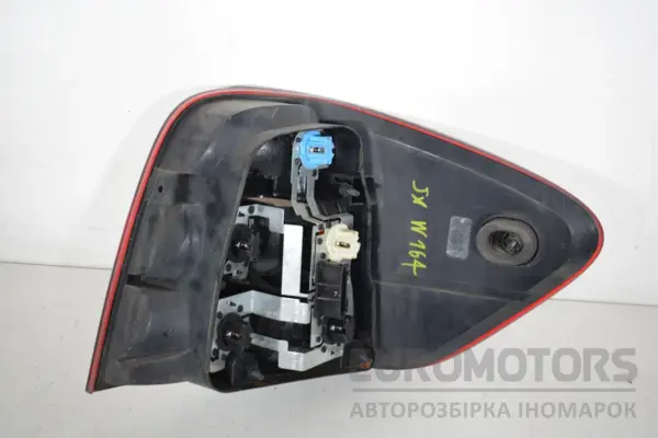 Лівий задній ліхтар Mercedes M-Class 3.0 D (W164) 2005-2011 A1648202164 it-17162 Дизель - 2