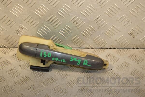 Ручка двери наружная задняя правая Hyundai i30 2007-2012 444185 euromotors.com.ua