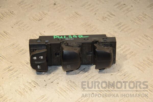 Блок управління склопідйомниками передній лівий Nissan Pulsar 2014 444837 euromotors.com.ua