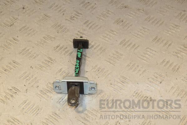Ограничитель двери передний левый Hyundai Tucson 2004-2009 445005 euromotors.com.ua