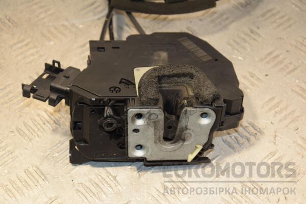 Замок двери боковой правой сдвижной электрический 6 пинов Renault Trafic 2014 825027817R 445555 - 2