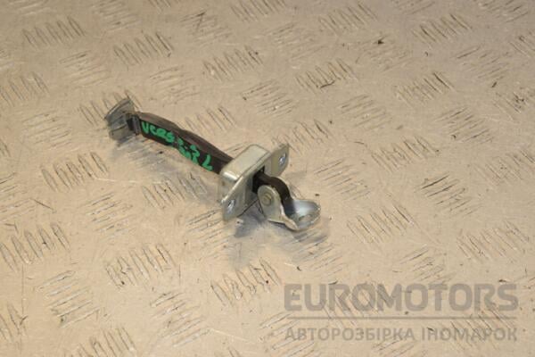Обмежувач двері задній лівий Toyota Verso-S 2010-2015 445781 euromotors.com.ua