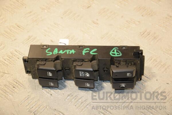 Блок управління склопідйомниками передній лівий Hyundai Santa FE 2006-2012 935702B700 445808 euromotors.com.ua