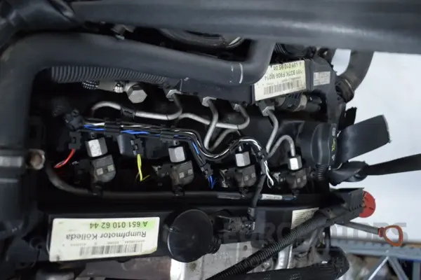 Б/у двигатель Mercedes Sprinter 2.2 CDI (906) 2006-2017 651.955 it-17251 Дизель - 19