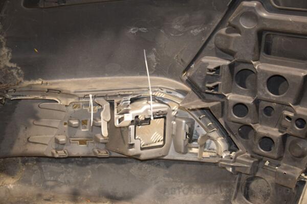 Бампер передній -13 (дефект) Peugeot 5008 2009-2017 9687444577 446271 - 5