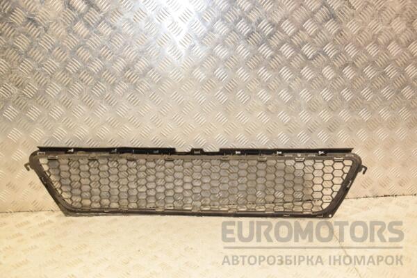 Решітка переднього бампера центральна Renault Sandero 2007-2013 8200735103 446324 - 2