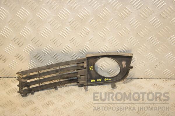 Решітка переднього бампера під ВТФ права 01- Audi A6 (C5) 1997-2004 4B0807682T 446597 - 2