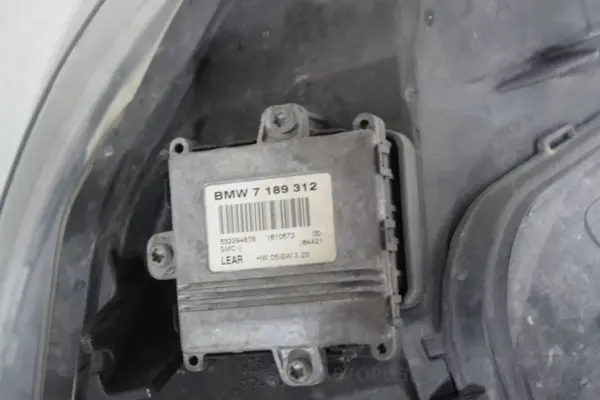 Ліва ксенонова фара -08 BMW 3 2.0 TDI (E90/E91) 2005-2013 631169427439 it-17366 Дизель - 6