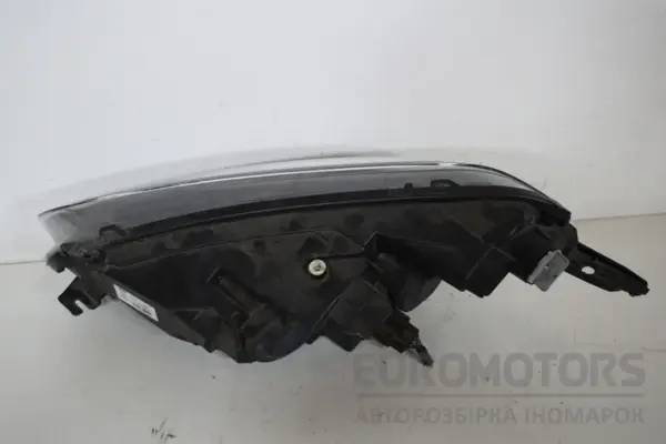 Правая фара Ford Transit/Tourneo Courier 1.5 SOHC 2014 JT7613W029CD it-17373 Дизель - 2