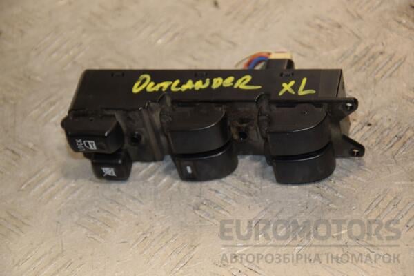 Блок управления стеклоподъемниками передний левый Mitsubishi Outlander XL 2006-2012 8608A060 447367 euromotors.com.ua