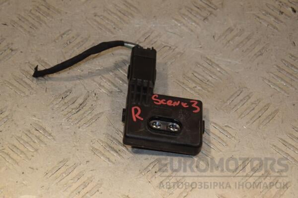 Датчик безключевого доступа правый Renault Scenic (III) 2009-2015 AV50487001 447608 euromotors.com.ua