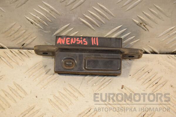 Кнопка открывания крышки багажника наружная Toyota Avensis (III) 2009 447648 euromotors.com.ua