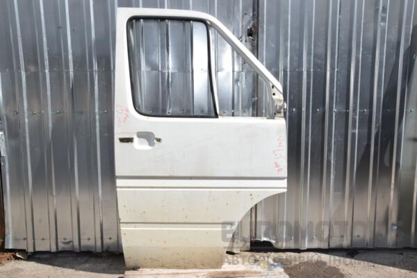 Двері передні праві (дефект) VW LT (II) 1996-2006 447720 euromotors.com.ua