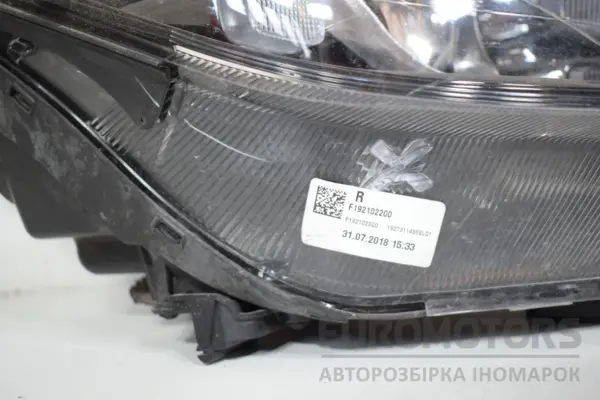 Правая фара Kia Sportage 1.6t-GDI 2015 92102F1500 it-17448 Бензин - 6