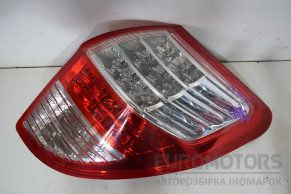 Правий задній ліхтар led 08- Toyota Rav 4 2.2td 2006-2013 it-17470 Дизель euromotors.com.ua